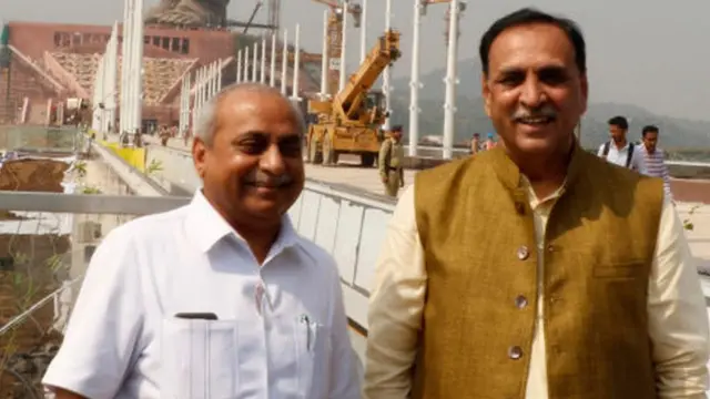 વિજય રૂપાણી સાથે નીતિન પટેલ