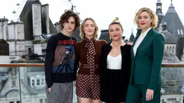 Greta Gerwig bersama jajaran pemain "Little Women".