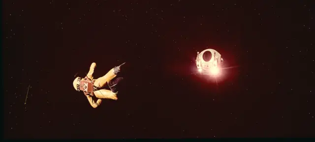 За опитуванням кінорежисерів, найкращим фільмом усіх часів і народів стала "Космічна Одіссея 2001 року" Стенлі Кубріка