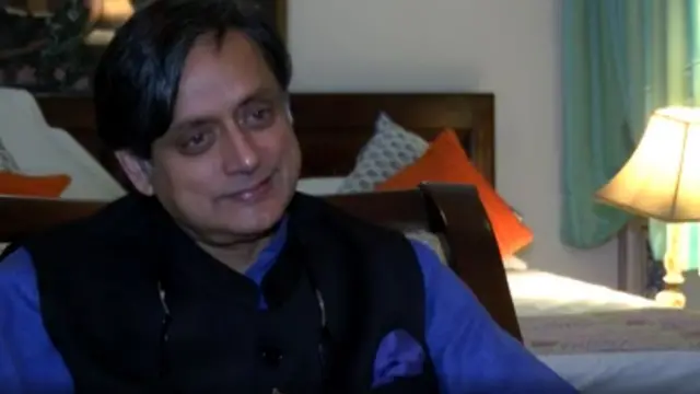 શશિ થરુર