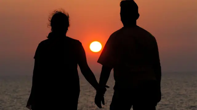 ஆண்-பெண் உறவு