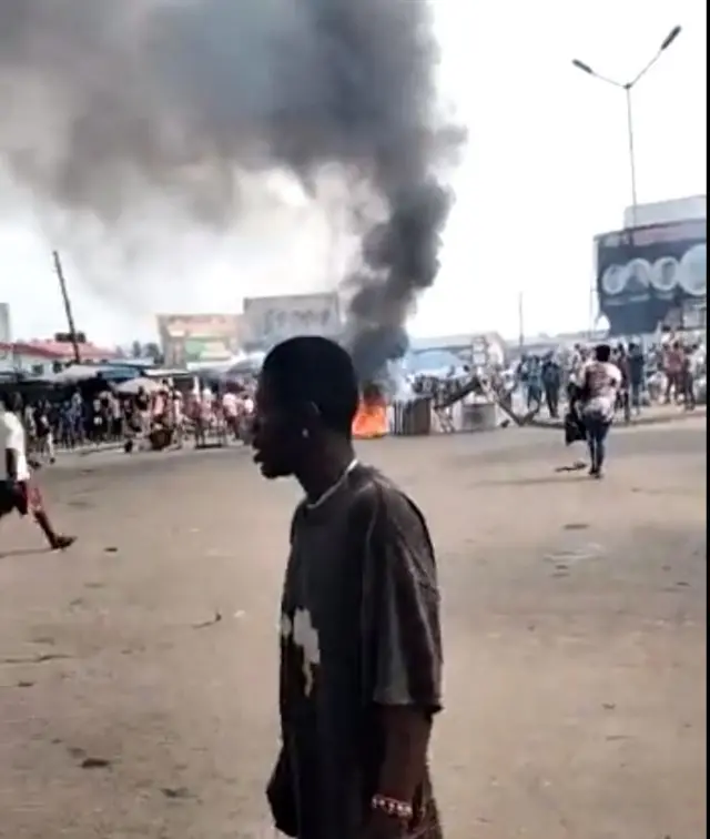 Awọn oluwọde ni Udu junction ni ipinlẹ Delta