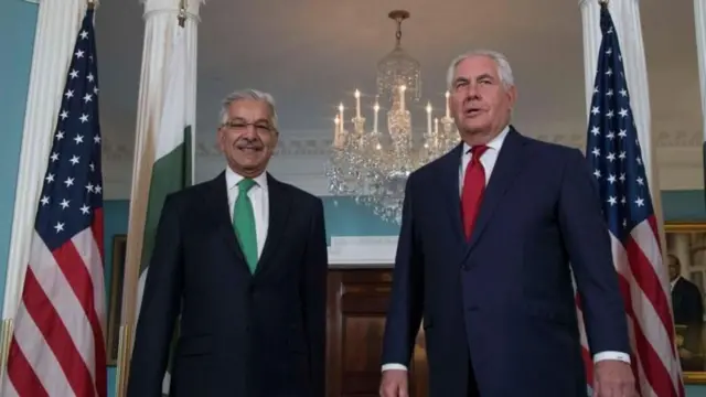 கவாஜா ஆசிஃப்- ரெக்ஸ்