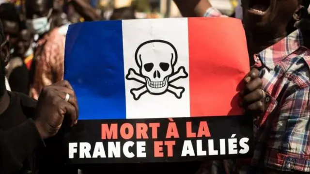 সাহেল অঞ্চলের সাবেক উপনিবেশগুলিতে ফ্রান্স-বিরোধী মনোভাব জোরদার হচ্ছে