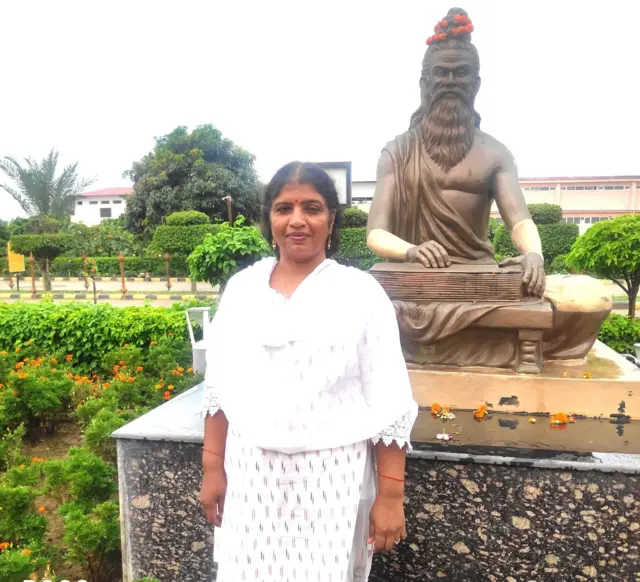 మాజీ డీఎస్పీ నళిని 