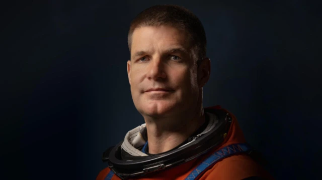 Foto oficial del astronauta Jeremy Hansen