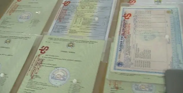 આણંદ, વિદેશ જવાની ઘેલછા, નકલી માર્કશીટનું ‘કૌભાંડ’