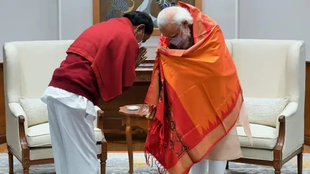 కేసీఆర్, మోదీ