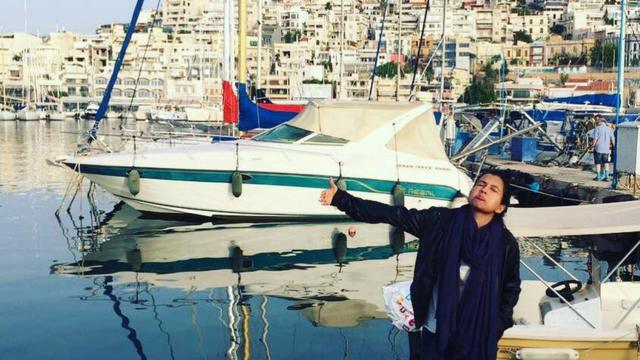 Huma Mobin at the harbour in Santorini