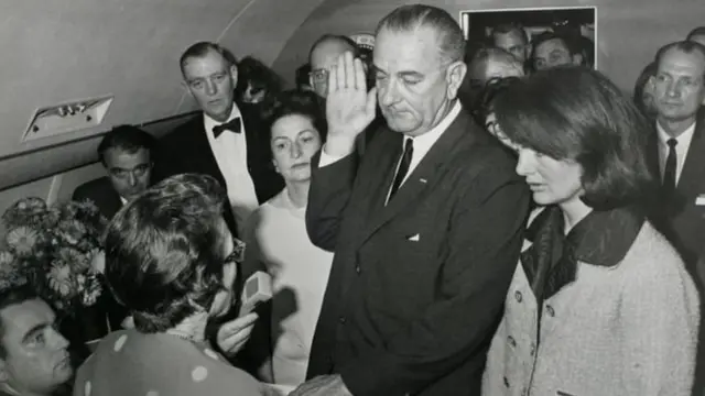 ट्रंप, अमेरिका, केनेडी