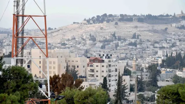 Западный берег