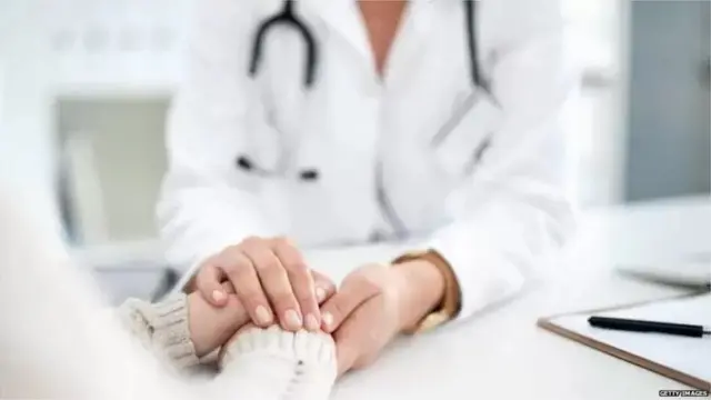 టూ ఫింగర్ టెస్ట్