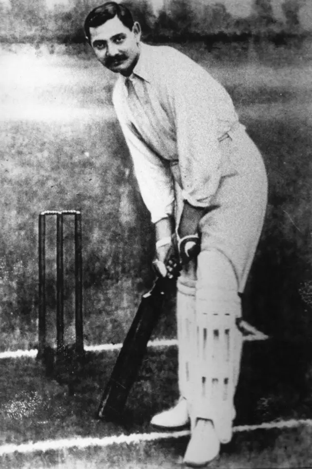 અંતે 1893માં કેમ્બ્રિજમાંથી રમવાની શરૂઆત કર્યા બાદ પણ પ્રારંભિક કાળમાં તેમનું પરફોર્મન્સ એવું ન હતું કે તેમને ટેસ્ટ ટીમમાં સામેલ કરી શકાય.