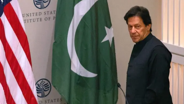 इमरान ख़ान