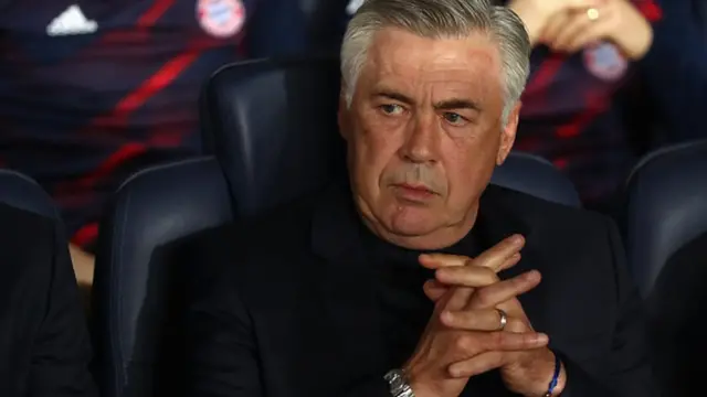 Italian coach Carlo Ancelotti don de linked wit di Arsenal job