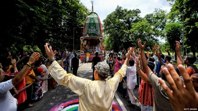 ਧਾਰਮਿਕ ਸ਼ੋਭਾੈ