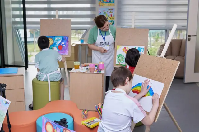 Бу йил Республика Болалар гематологияси, онкологияси ва клиник иммунологияси маркази қошида "Меҳрли мактаб" ташкил этилди.