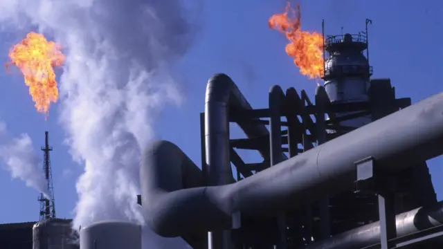 Una planta petrolera de irán