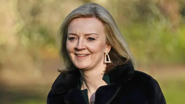 Элизабет Трасс