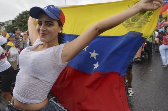 Mujeres Venezolanas En Orlando