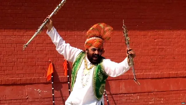 ਹਰਿੰਦਰਪਾਲ ਸਿੰਘ , ਭੰਗੜਾ