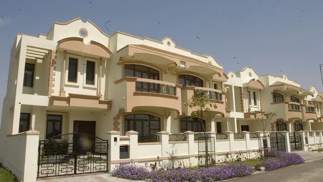 ఇల్లు తీసుకునే సమయంలో దాన్ని ఎలా వినియోగిస్తున్నామన్నది దృష్టిలో పెట్టుకోవాలి