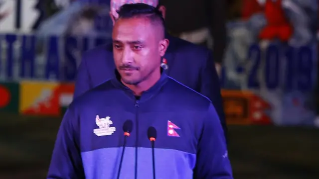 पारस खड्का: