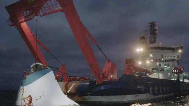 пором "Естонія"