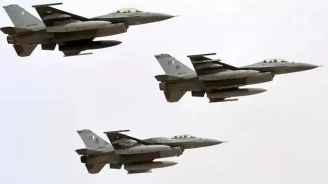 போர் விமானம்