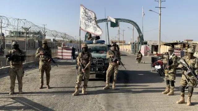 লশকার গা শহরে তালেবানের কজন যোদ্ধা