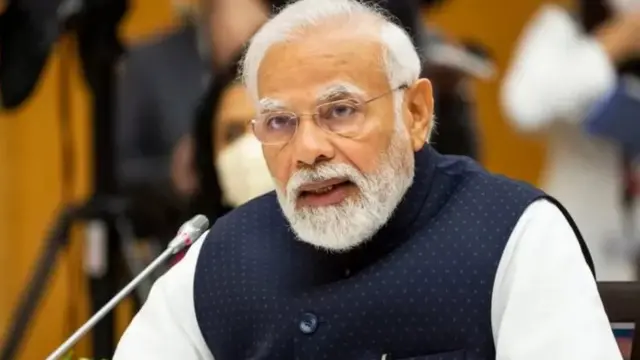 नरेंद्र मोदी