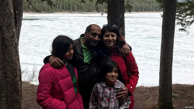 بيدرام موسوي وموجان دانيشماند