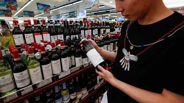 वाइन की बोतलें