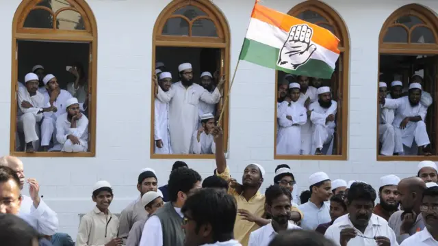কংগ্রেসের সমর্থনে মুসলিমরা। লখনৌ, ২০১৭