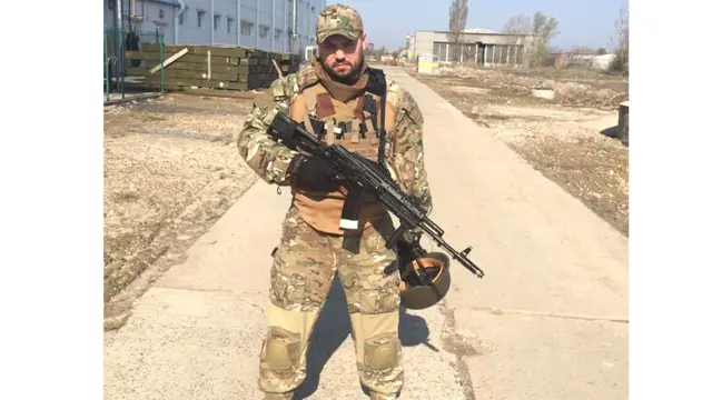 Анатолий Гриценко в публичных выступлениях нередко упоминает о том, что его сын Алексей пошел в армию добровольцем