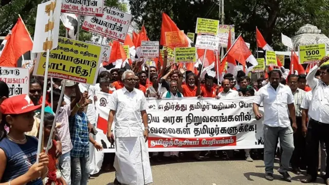 'தமிழகவேலை தமிழருக்கே '- வைரலான ஹாஷ்டேக்