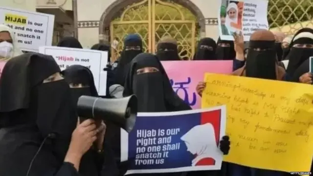 हिजाब विवाद