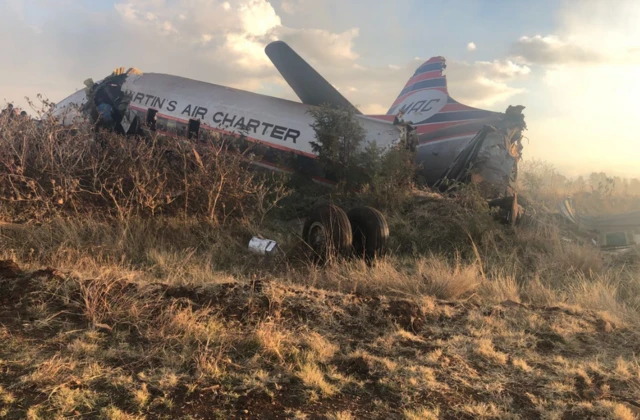 Разбившийся самолет