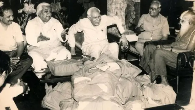 अयोध्या, नरेंद्र मोदी, लालकृष्ण अडवाणी, भाजप, राष्ट्रीय स्वयंसेवक संघ