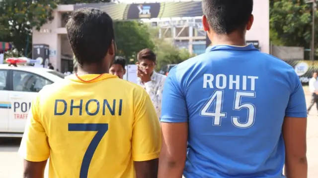 ਮੈਚ ਦੇਖਣ ਜਾ ਰਹੇ ਫੈਨ