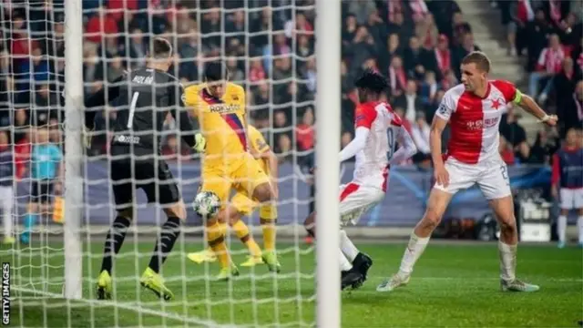 Barcelona na Slavia Prague