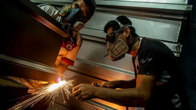 Trabajadores peruanos