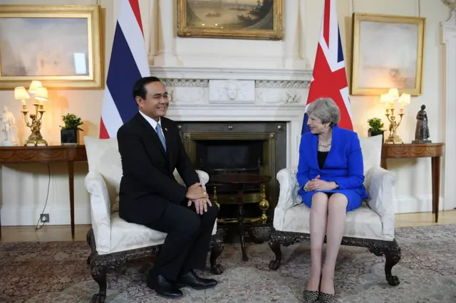 ประยุทธ์และเมย์