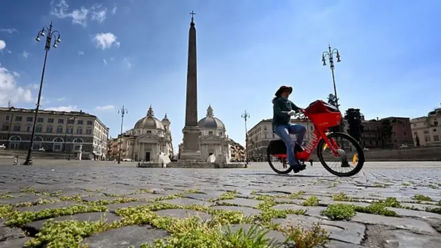 На волне хороших новостей Италия намерена постепенно смягчать ограничения