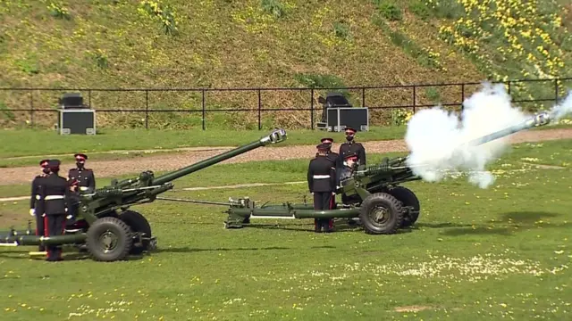 Gun salute Cardiff