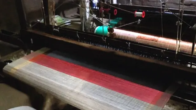 વણાટ મશીન