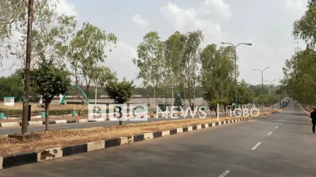 Okporoụzọ 'Bisalla Road'