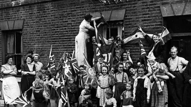 लंदन में जश्न