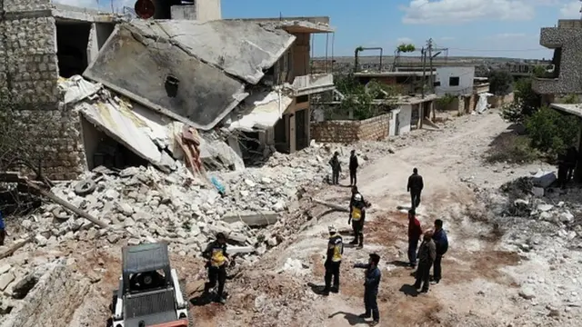 Rusya'nın İdlib'e yönelik bombardımanı yoğunlaştı