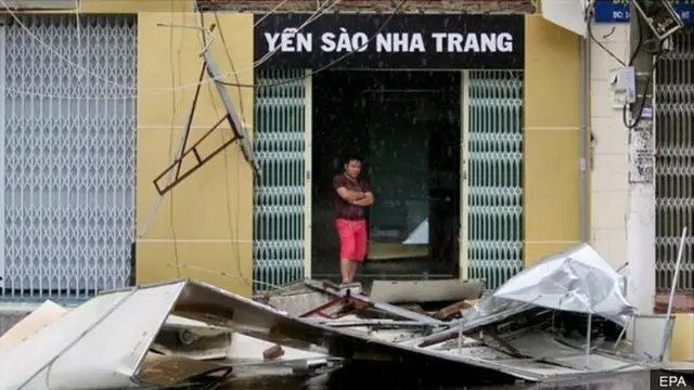 Bão Damrey